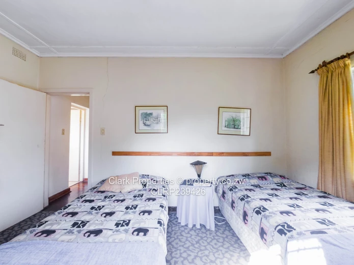 Location Loction Location (Sole Mandate)