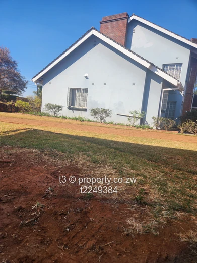  HELENSVALE HOUSE, HARARE NORTH- Main road frontage 