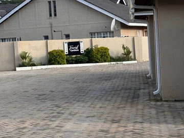 2 Bedroom Garden Flat