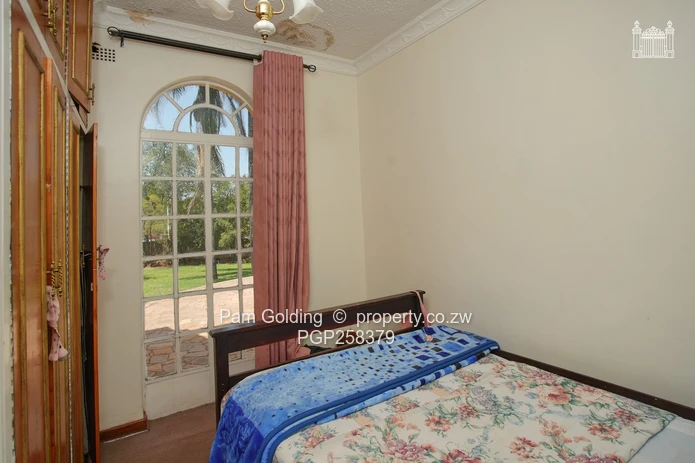 Prime Crn Property/ Harare Drive and Rolf Avenue (Sole Mandate)