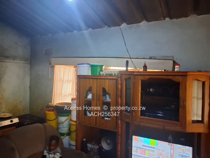 Glenview 4 House With Title Deeds 