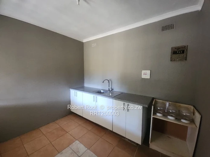 Charming 2 Bedroom Cottage For Rent In Glen Lorne