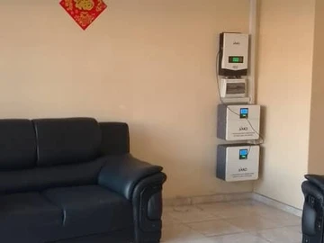 3 Bedroom Flat & Apartment