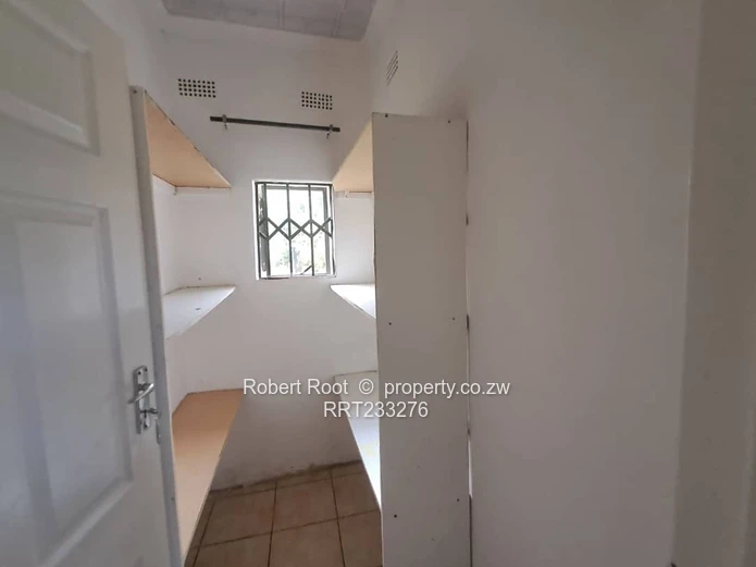 4 bed executive home in the heart of Borrowdale West!