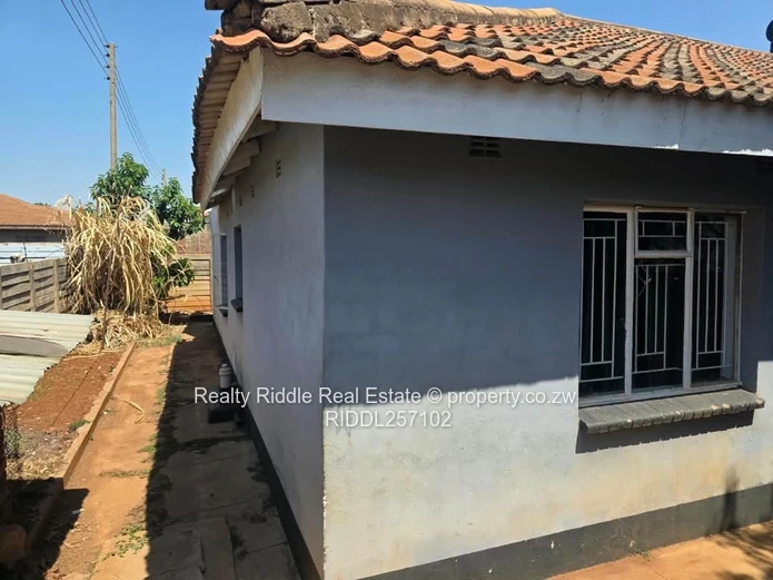 Bloomingdale solid 3 beds house for sale