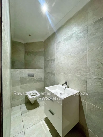 A Rare Blend of Luxury, Space and Comfort (Sole Mandate)