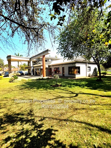 Highlands Golden Triangle Double Storey Forsale 