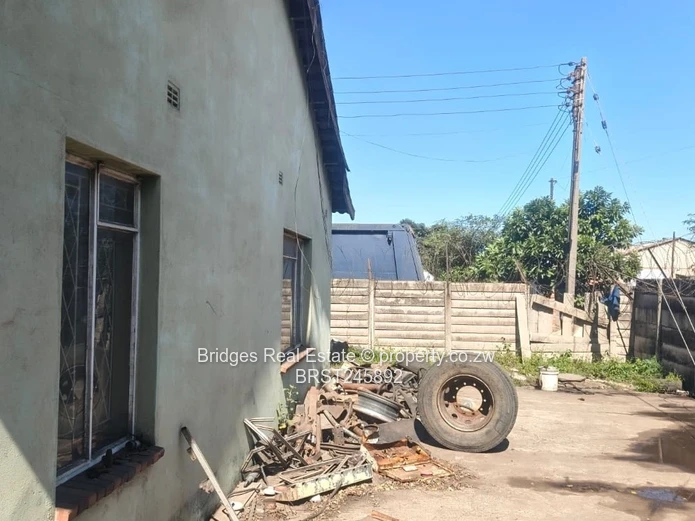 Willowvale Industrial Property For Sale