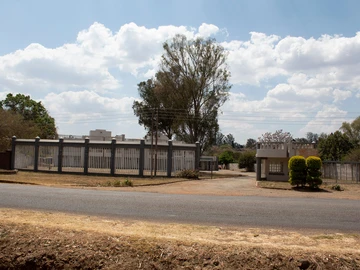 Stands & Residential Land