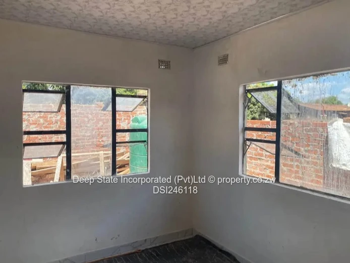 Old Warren Park D (2 Houses for Sale)