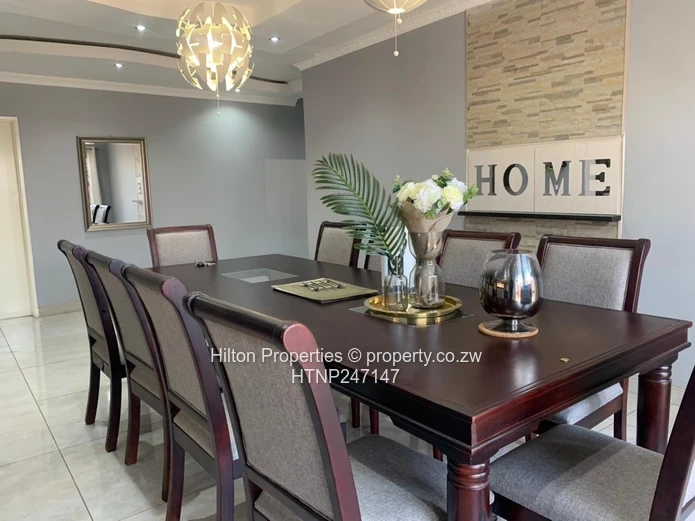 Spacious 5-Bed Parktown Home with Modern Kitchen & Borehole