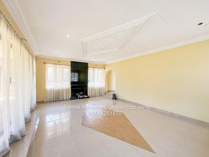House For Sale In Glen Lorne 