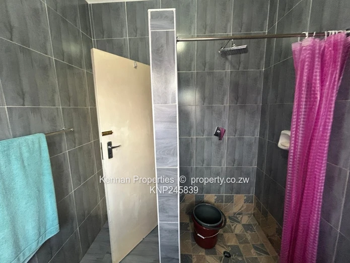 Neat Furnished 4 Bedroom Family Home (Shared Property) (Sole Mandate)