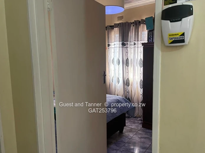 3-Bedroom House for Sale| Shortston, Waterfalls