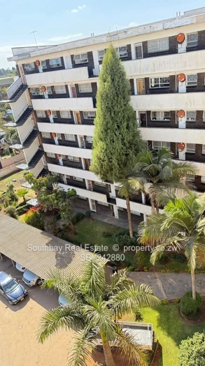 Flat for sale in Avenues