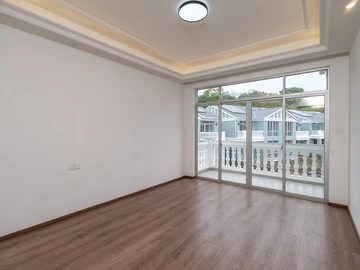 18 Unit Townhouse Complex