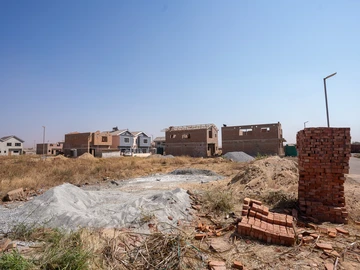 Stands & Residential Land