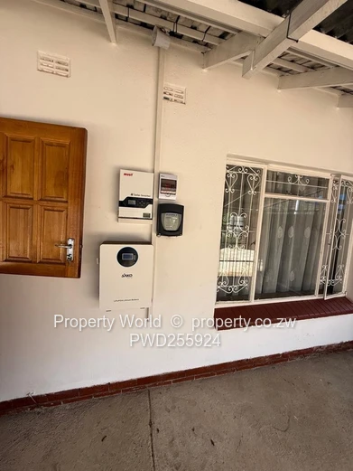 3 Bedroom House To Let In Braeside