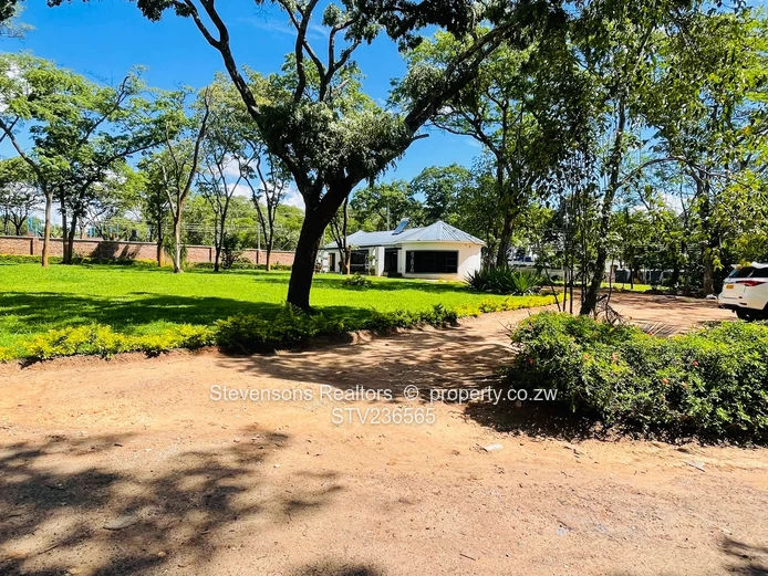 Prime Residential Land On Glen Lorne For Sale! (Sole Mandate)