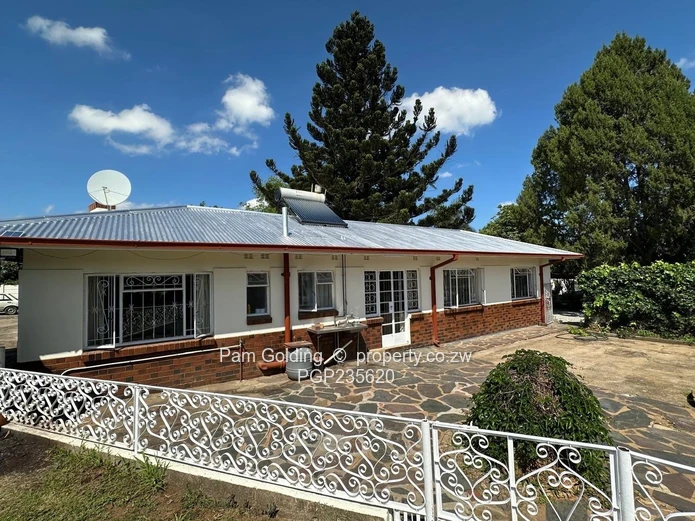 Timeless Family Living In Hillcrest