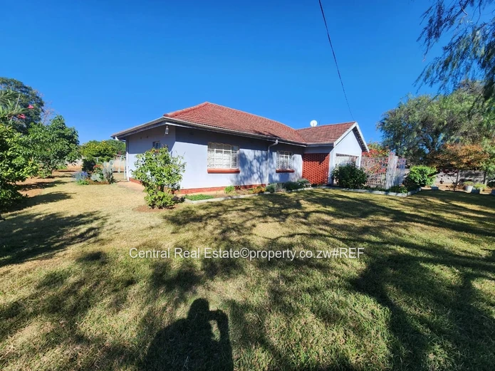 Athlone House For Sale 