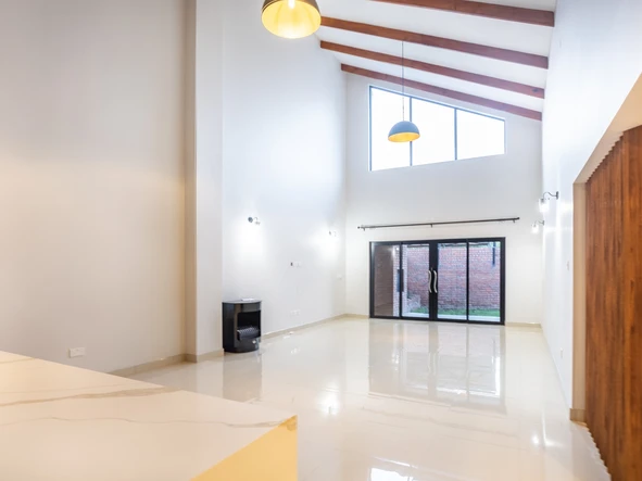 4 Bedroom Garden Flat