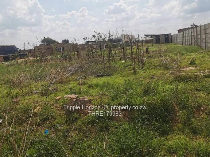 Industrial stand for sale in Damofalls park Ruwa