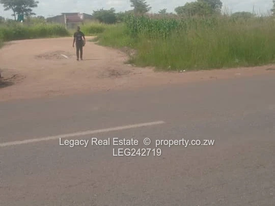 Norton Commercial Stand – Parent Deed & Subdivision Permit Available