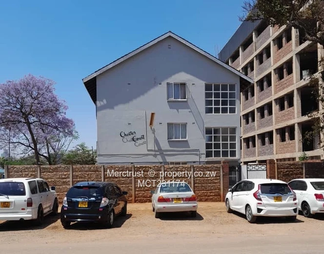 Well maintained ground floor flat (Sole Mandate)