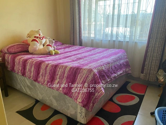 Avondale Garden Flat for Sale – Prime Location, Exceptional Value