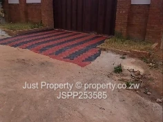 3 Bedroom House Dzivarasekwa EXT: RENT 