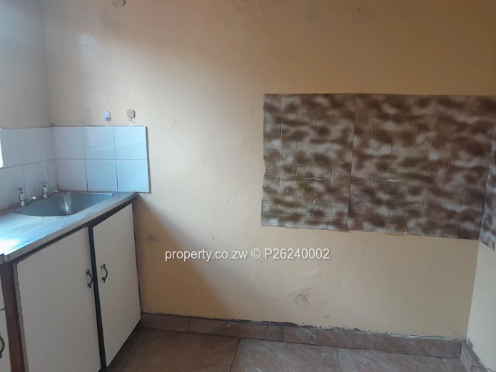 A 2 bedroomed flat to let in Mufakose , Harare