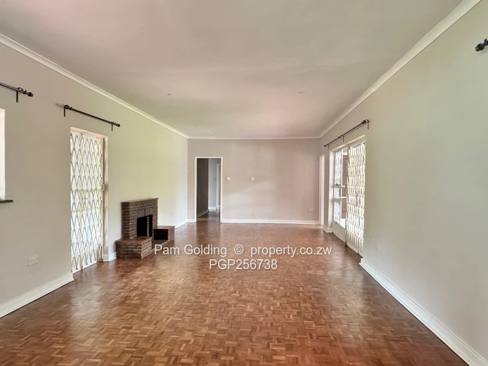 Renovated - 4 Bedroom Home - Greendale North