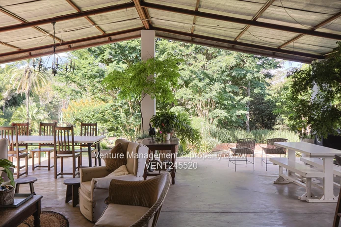 Elegant Estate Living on Expansive Grounds – Umwinsidale