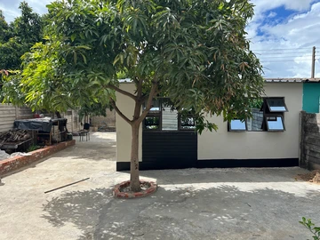 House For Sale In Mufakose $30000