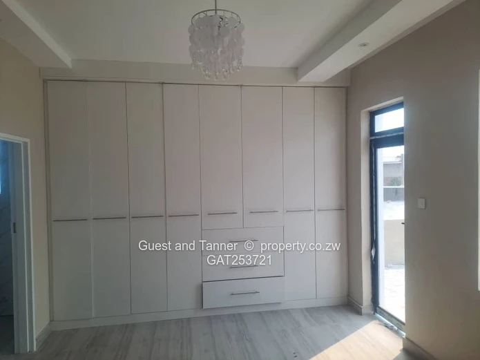 Arlington Prestige — Modern 4-Bedroom Home for Sale