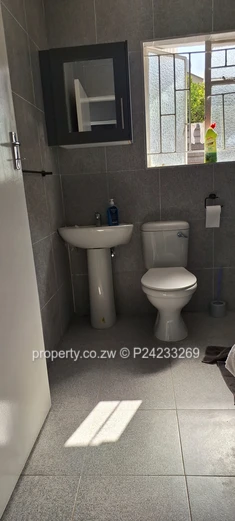 Modern Cluster House In Prospect