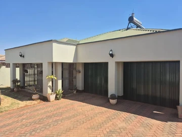 4 Bedroom House