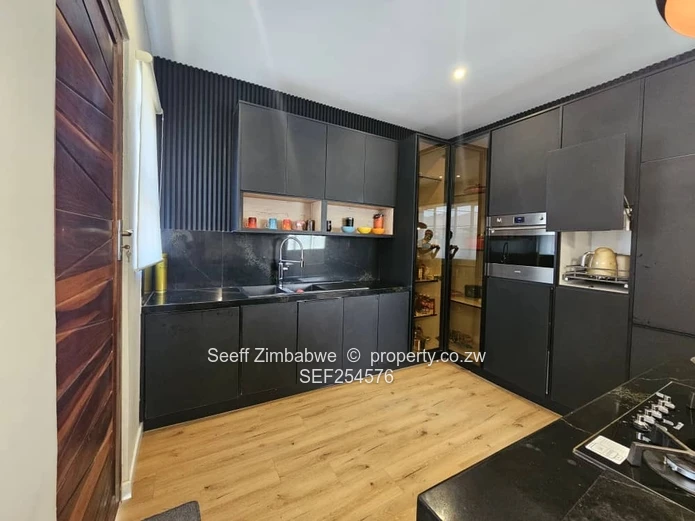 To Let: Modern 3-Bed Duplex in Helensvale | Full Solar Backup & AC