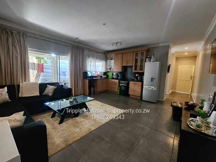 Stylish 2-Bed Garden Flat in Newlands with Borehole
