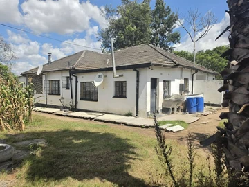 5 Bedroom House