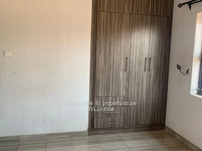 Tynwald 2-Bed Garden Flat for Rent (Sole Mandate)