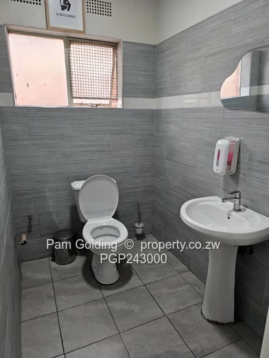 Modern 3-Storey Commercial Buidling In CBD