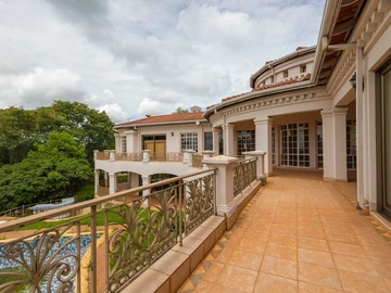 4 Bedroom Townhouse Complex