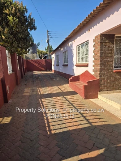 Dzivarasekwa 4 - House For Rent