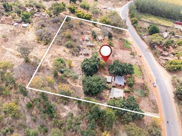 Stands & Residential Land