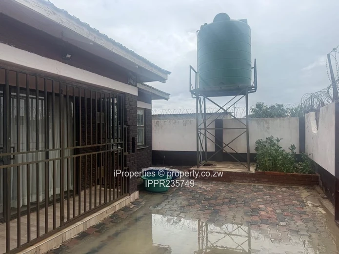 Beautiful Family Home in Unit N, Chitungwiza