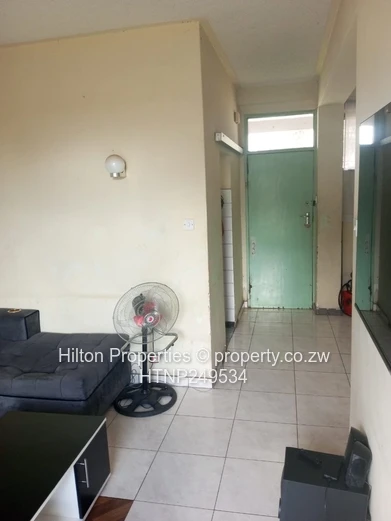 Eastlea 2-Bed Apartment — Borehole & Parking