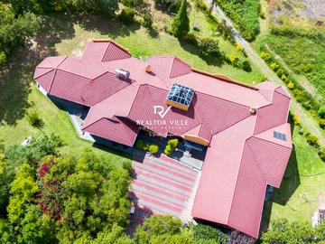 Commercial & Industrial Land