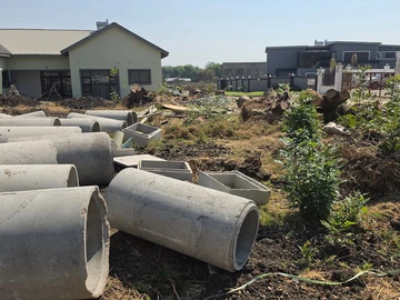 Stands & Residential Land